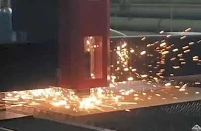 Видео FL-L2060FE-1500-Raycus Бюджетный лазерный станок для резки листового металла со сменным столом
