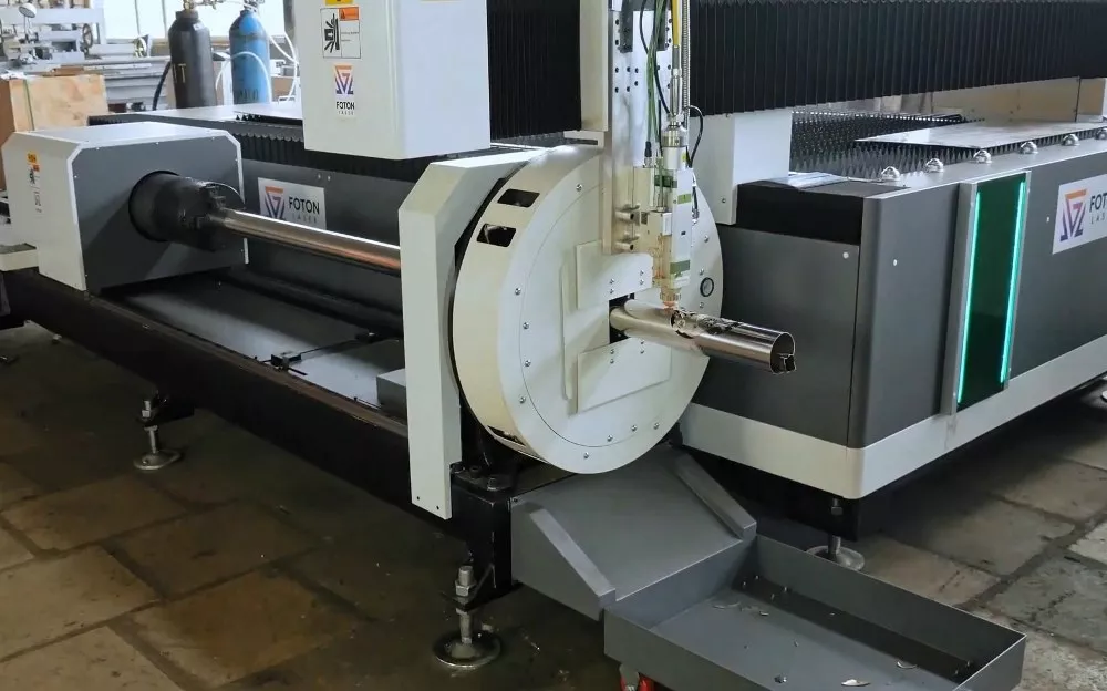 FL-L1560FR-2000-D220-Raycus Лазерный станок для резки листового металла и труб